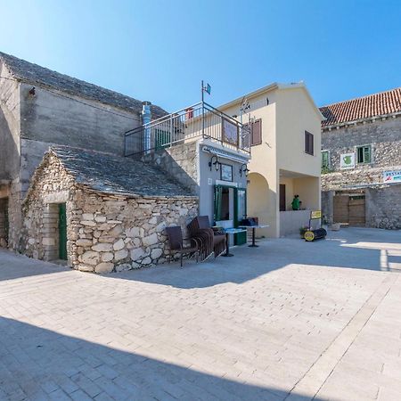 Apartments And Rooms Jakov Primosten Exterior photo