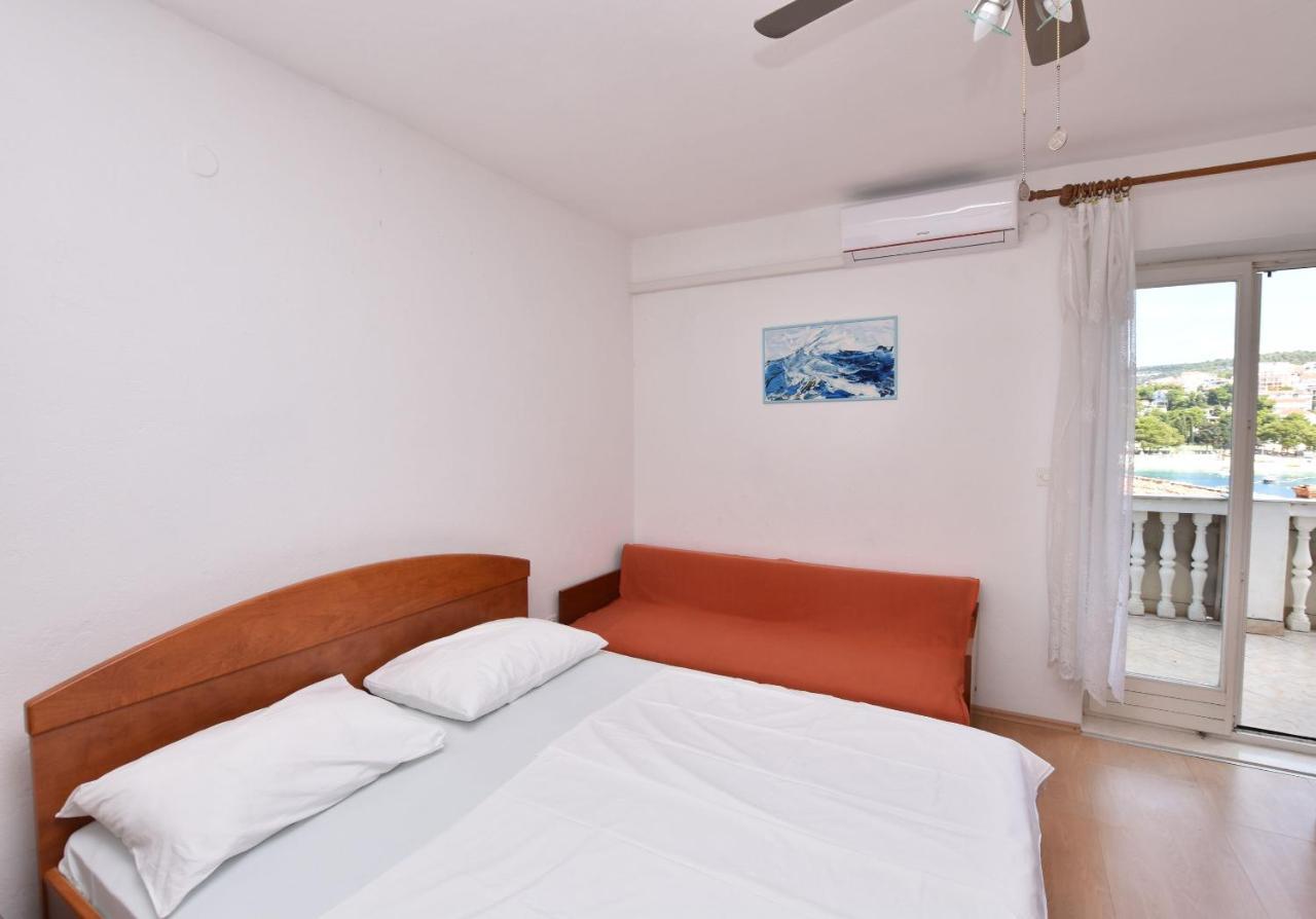 Apartments And Rooms Jakov Primosten Exterior photo