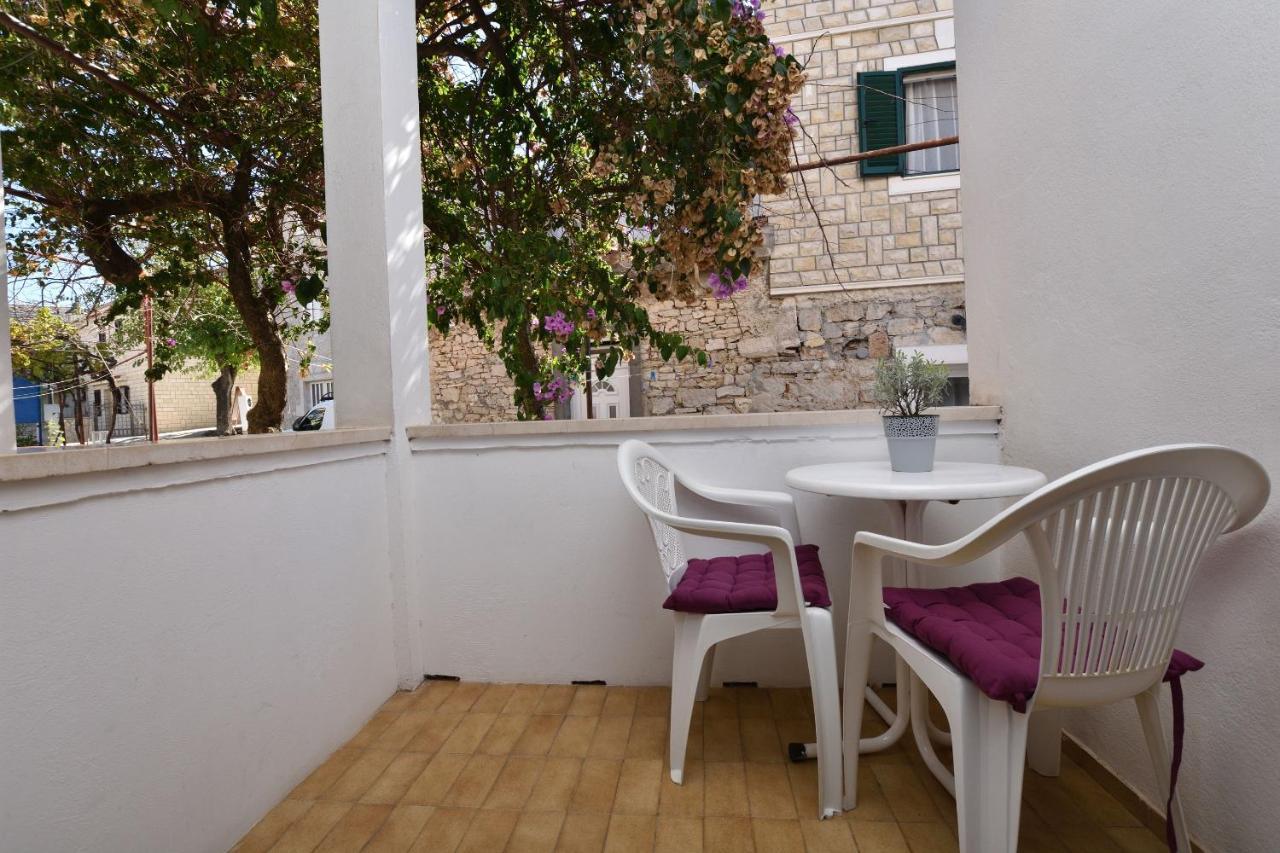 Apartments And Rooms Jakov Primosten Exterior photo