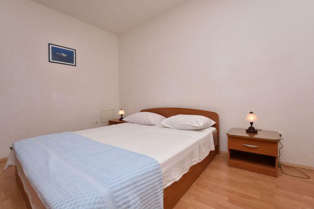 Apartments And Rooms Jakov Primosten Exterior photo